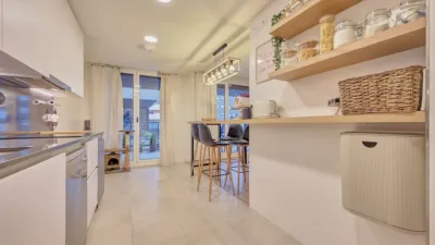 Piso en venta en Calle Dublin, Burlada - Burlata de 485.000 €