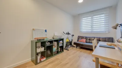Piso en venta en Calle Dublin, Burlada - Burlata de 485.000 €