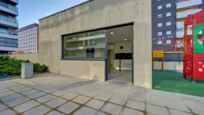 Piso en venta en Calle Dublin, Burlada - Burlata de 485.000 €