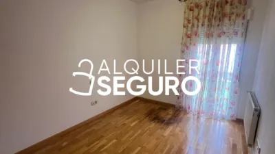 Piso en alquiler en Ciudad Lineal - Imagen 9