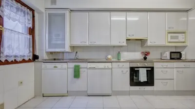Apartment on Dormitalería Street photo 28