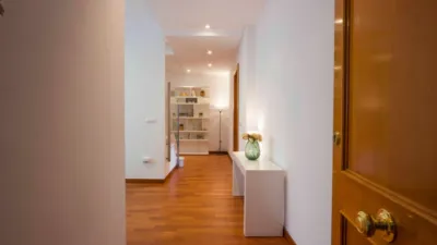 Apartment on Calle del Rey Don Jaime photo 24