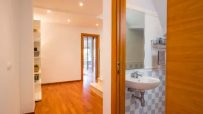 Apartment on Calle del Rey Don Jaime photo 28