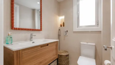 Piso en alquiler en Travesía de Bayona, 4, San Juan - Donibane (Pamplona - Iruña) de 1.850 €<span>/mes</span>