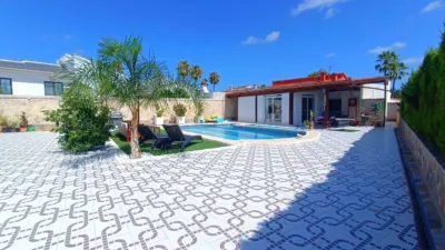 Casa – Rojales, Urbanización Pueblo Lucero - Más