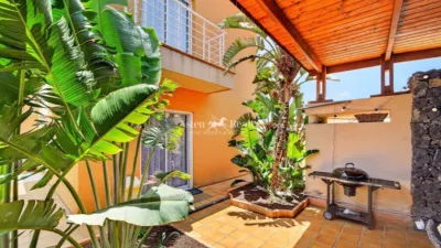 Chalet on Calle Lajas de Chapin, No. 12 photo 9