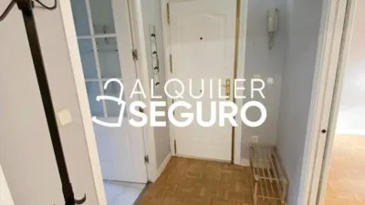 Piso en alquiler en Ciudad Lineal - Imagen 2
