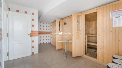 Terraced house on Calle Botavaria photo 22