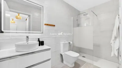 Apartamento en venta en Calle del Velero, 35, Playa de San Juan (Guía de Isora) de 359.000 €