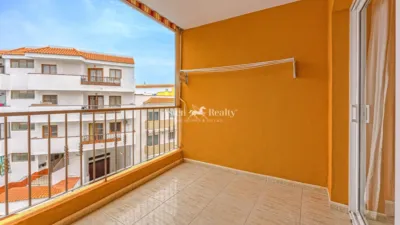 Piso en calle Piedra Redonda photo 3