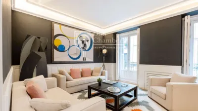 Apartment on Campoamor Street photo 4