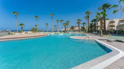 Apartment at Avenida Juan Carlos I, 40 photo 22