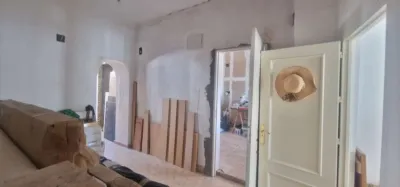 Chalet adosado en venta en Pruna, Pruna de 79.000 €