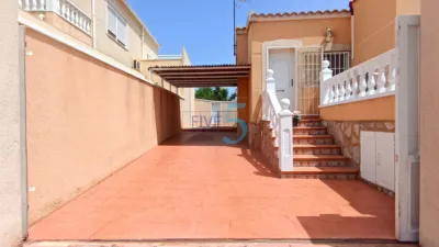 Casa – San Fulgencio, Urbanización La Marina-El Oasis - Más