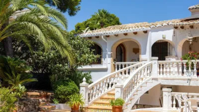 Villa in Entrepinos photo 34