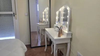 Casa adosada en alquiler en San Bernabé, San Bernabé (Algeciras) de 1.000 €<span>/mes</span>