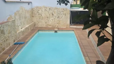 Casa adosada en alquiler en San Bernabé, San Bernabé (Algeciras) de 1.000 €<span>/mes</span>
