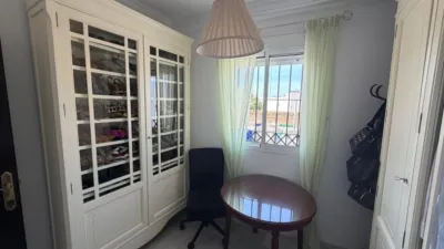 Duplex in Lora del Río photo 7
