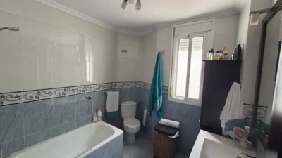 Duplex in Lora del Río photo 8