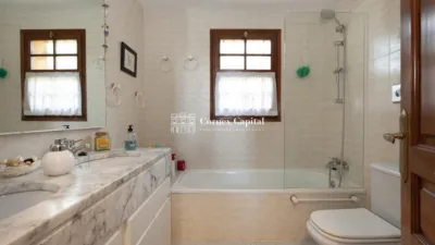 Chalet on Tamariu Street photo 39