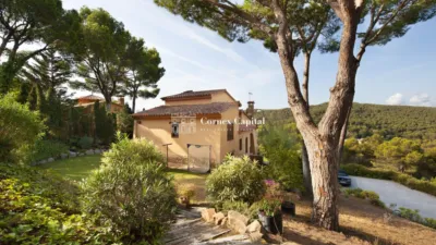 Chalet on Tamariu Street photo 56