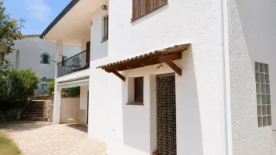 Chalet on C/ D"Occitania photo 2