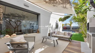 Villa in Chayofa photo 10
