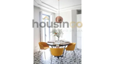 Piso en alquiler en Calle de Sagasta - Imagen 3
