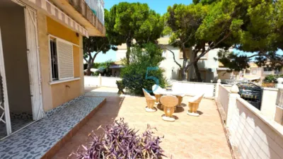 Pis – Torrevieja, Urbanización Los Balcones - Vista 3