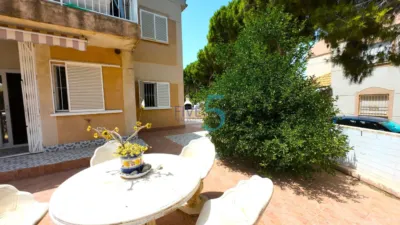 Pis – Torrevieja, Urbanización Los Balcones - Vista 4