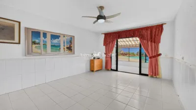 Apartment on Calle de La Te, No. S/N photo 9