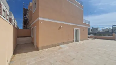 Casa en venta en Cerca de parada de autobús, Área comercial, Cerca de escuelas, Urbanización - Vista 5