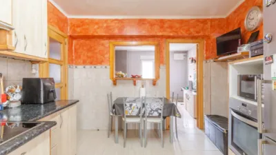 Piso en venta en Avenida de Marcelo Celayeta, 132, cerca de Calle de Errotazar, Rochapea - Arrotxapea (Pamplona - Iruña) de 235.000 €