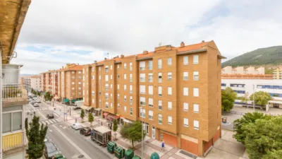 Piso en venta en Avenida de Marcelo Celayeta, 132, cerca de Calle de Errotazar, Rochapea - Arrotxapea (Pamplona - Iruña) de 235.000 €