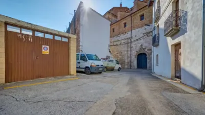 House in Falces photo 3