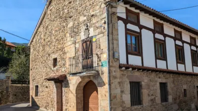 Casa en venta en Calle Bº Villasuso, Número 34, Villasuso de Anievas (Anievas) de 210.000 €