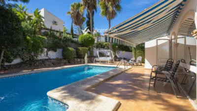 House on Carrer Jean Ingres photo 2