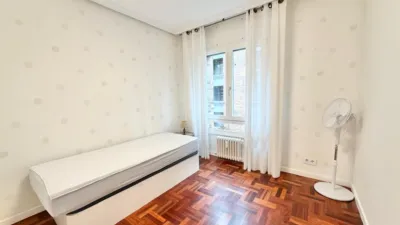Piso en alquiler en Calle del General Vara de Rey, cerca de Calle de los Doctores Castroviejo, Centro (Logroño) de 1.100 €<span>/mes</span>
