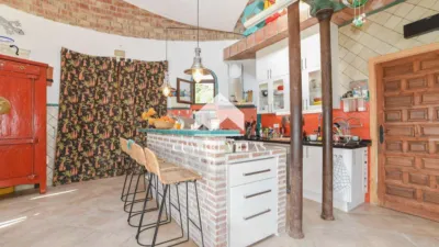 House in Near the Forest, Near Restaurants, Near the Centre, Countryside, Easy Access, Mountain Area, Cer photo 14