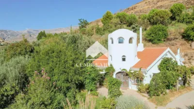 House in Near the Forest, Near Restaurants, Near the Centre, Countryside, Easy Access, Mountain Area, Cer photo 7