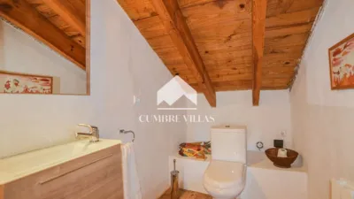 House in Near the Forest, Near Restaurants, Near the Centre, Countryside, Easy Access, Mountain Area, Cer photo 82