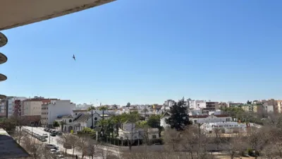 Piso en alquiler en Calle Hermes, Bellavista (Distrito Bellavista-La Palmera. Sevilla Capital) de 950 €<span>/mes</span>