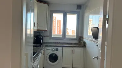 Piso en alquiler en Calle Hermes, Bellavista (Distrito Bellavista-La Palmera. Sevilla Capital) de 950 €<span>/mes</span>