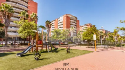 Piso en alquiler en Calle Hermes, Bellavista (Distrito Bellavista-La Palmera. Sevilla Capital) de 950 €<span>/mes</span>