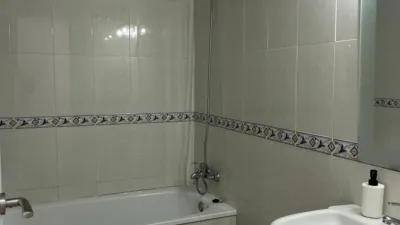 Piso en alquiler en Calle Hermes, Bellavista (Distrito Bellavista-La Palmera. Sevilla Capital) de 950 €<span>/mes</span>