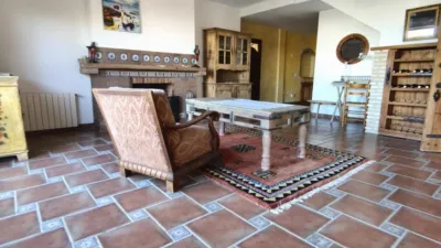 Chalet in photo 6
