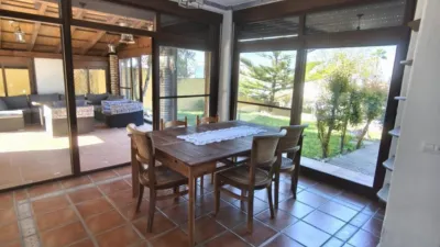 Chalet in photo 9