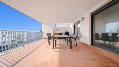 Apartamento en Doña Julia Golf Club photo 9