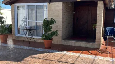 Rustic property in photo 4