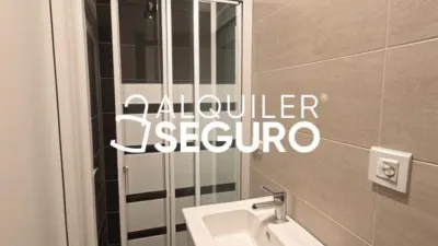Piso en alquiler en Centro - Imagen 9